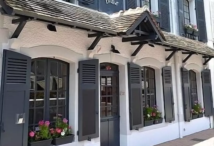 ホテル Le Saintjacques