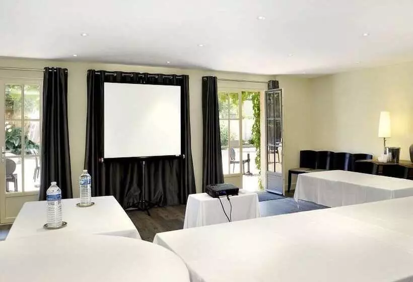 ホテル Le Saintjacques