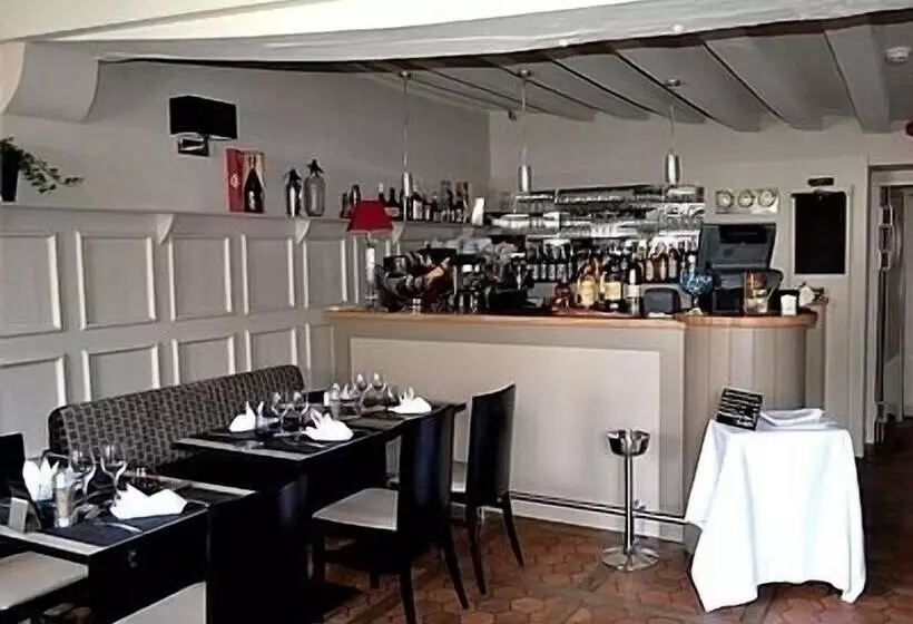 ホテル Le Saintjacques