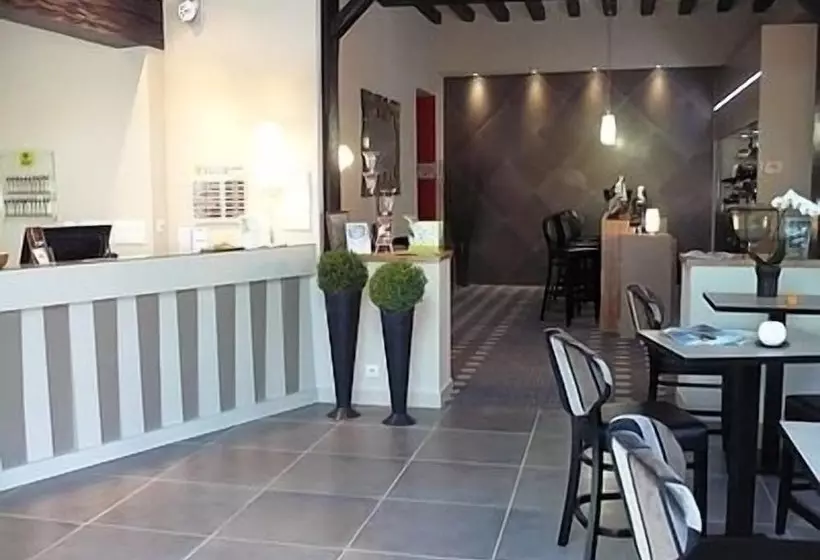 ホテル Le Saintjacques