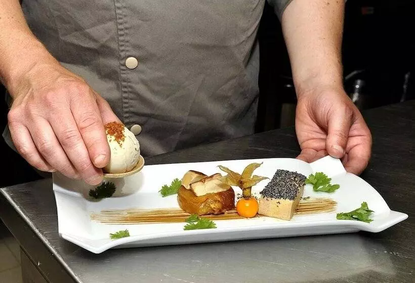 ホテル Le Saintjacques