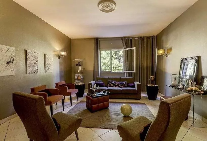 Logis Hotel Le Relais De Comodoliac