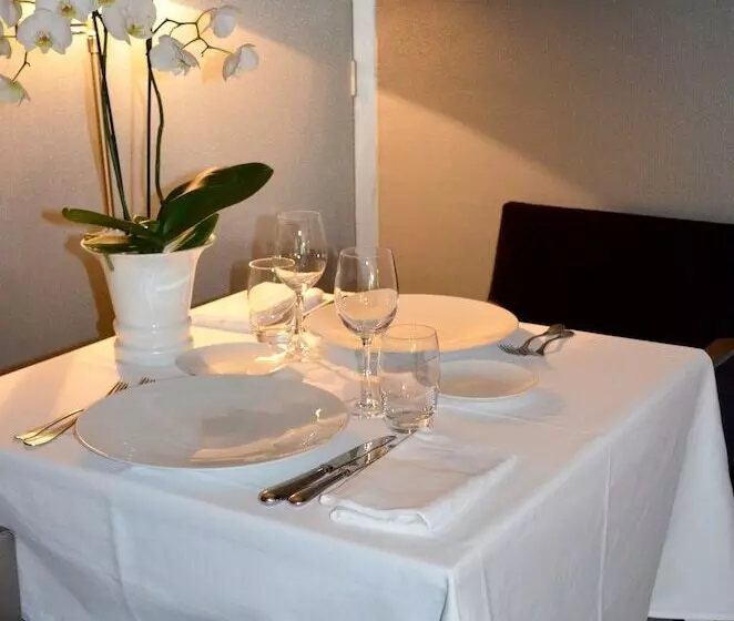 Logis Hotel Le Relais De Comodoliac