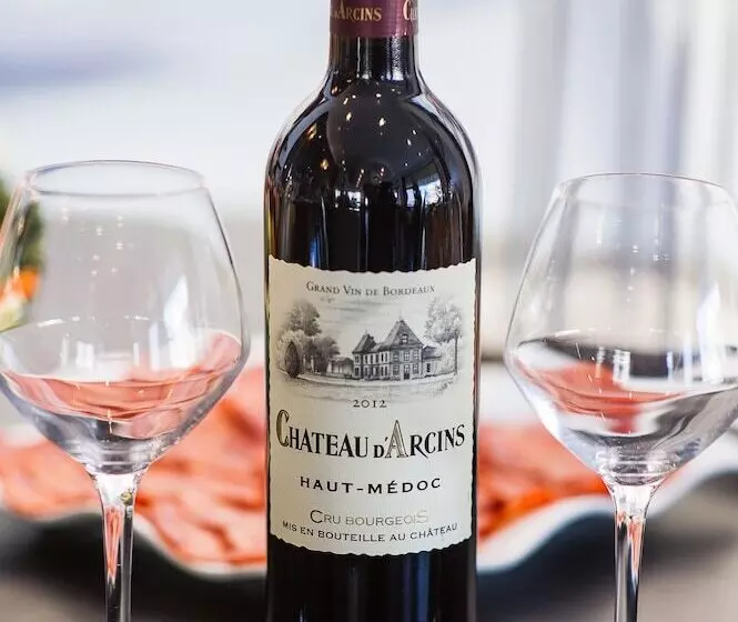 Hotel Plaza Biarritz Plage Handwritten Collection