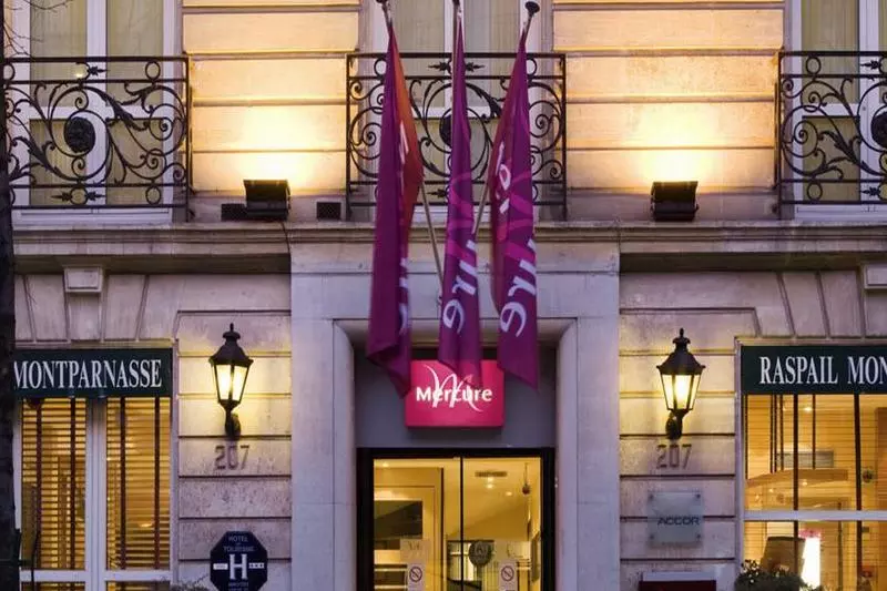 ホテル Mercure Paris Montparnasse Raspail