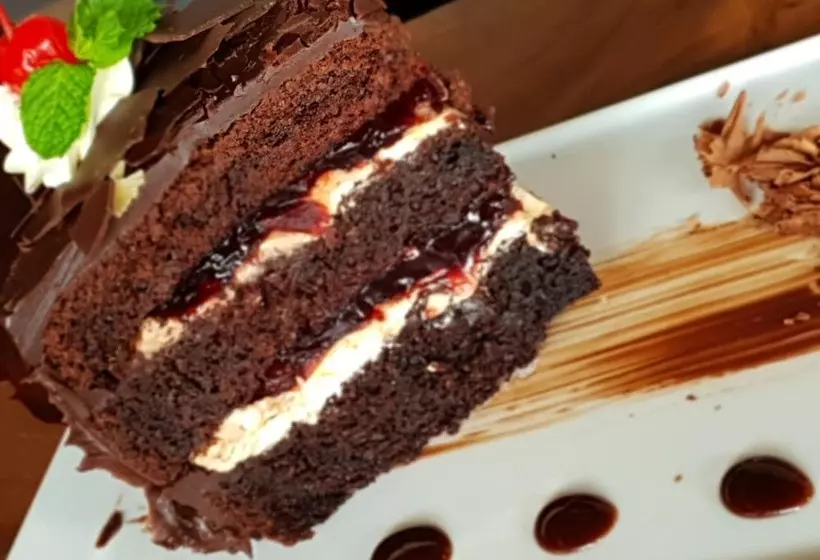 בית מלון כפרי Peninsula International