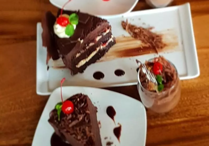 בית מלון כפרי Peninsula International