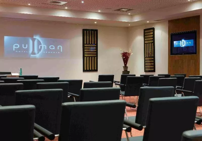 هتل Pullman Toulouse Airport