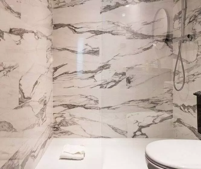 ホテル Royal Saint Germain