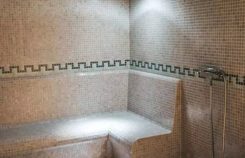 Otel Thalazur Antibes   & Spa