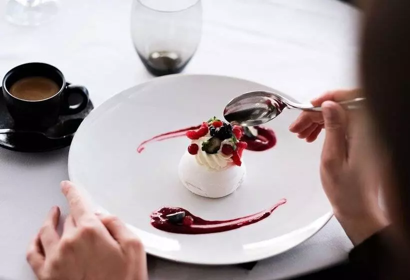 Otel Thalazur Antibes   & Spa