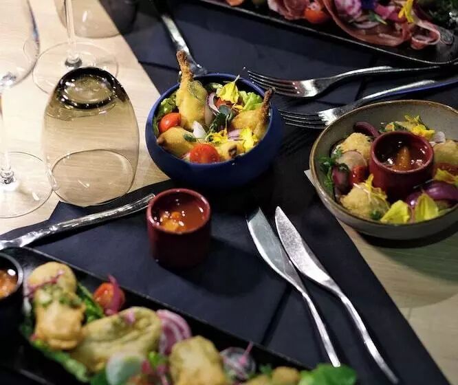 Otel Thalazur Antibes   & Spa