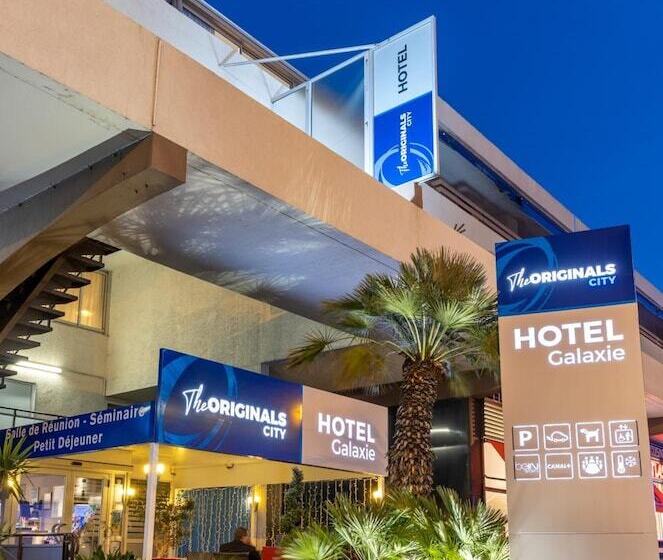 בית מלון כפרי The Originals City, Hôtel Galaxie, Nice Aéroport