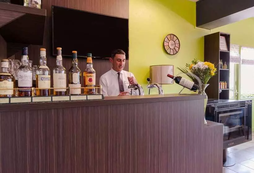 فندق The Originals City, Tabl Hôtel, Cambrai