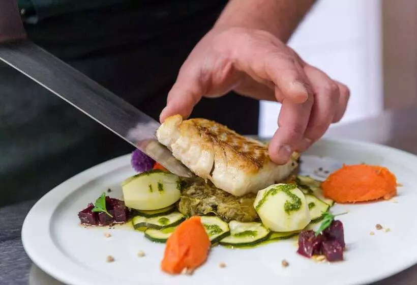 فندق The Originals City, Tabl Hôtel, Cambrai