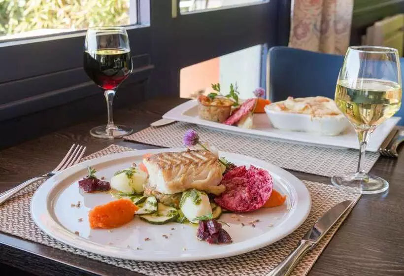 فندق The Originals City, Tabl Hôtel, Cambrai