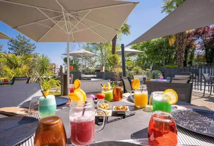 Novotel Poitiers Site Du Futuroscope