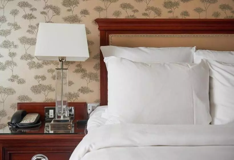 Dalmahoy Hotel & Country Club