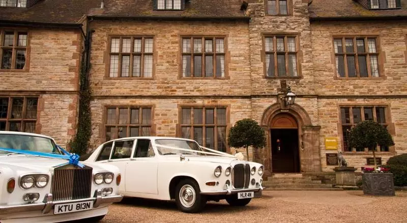 Отель The Billesley Manor