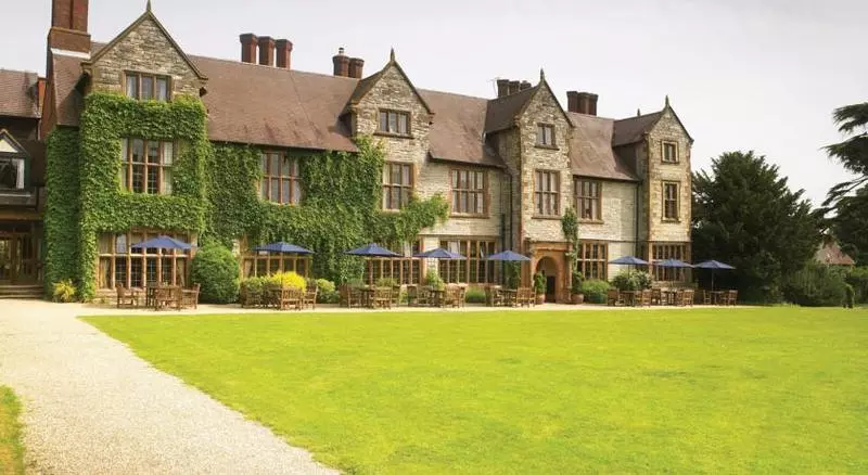 Отель The Billesley Manor