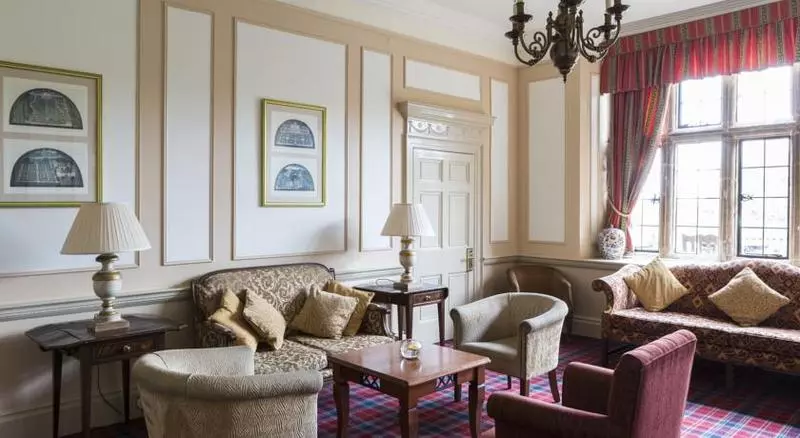 Отель The Billesley Manor