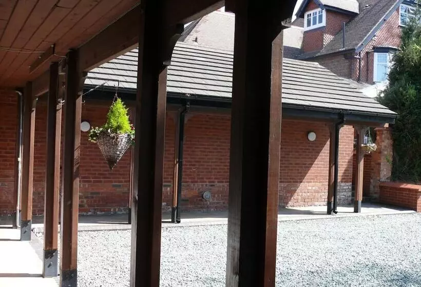 酒店 The Chester Court