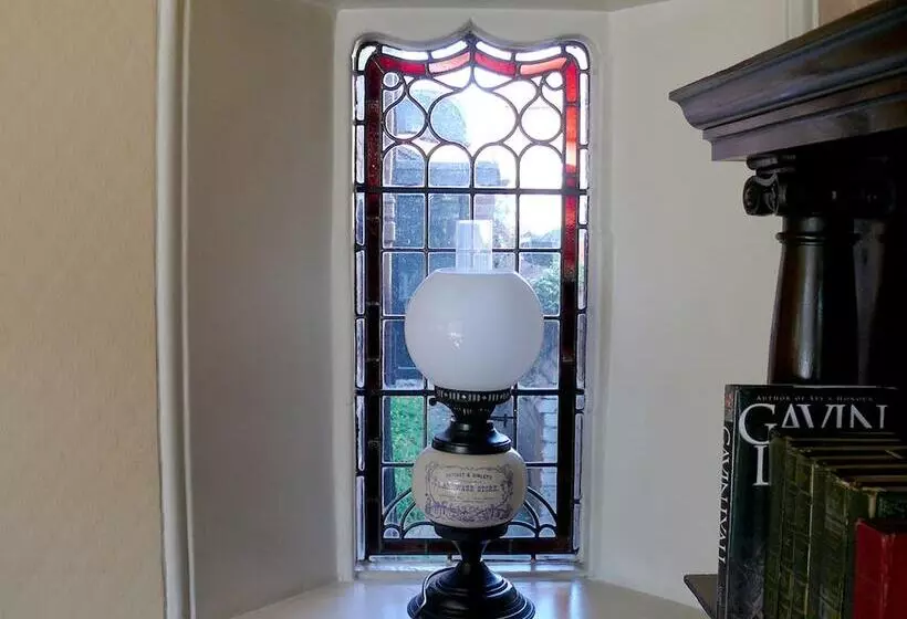 酒店 The Chester Court