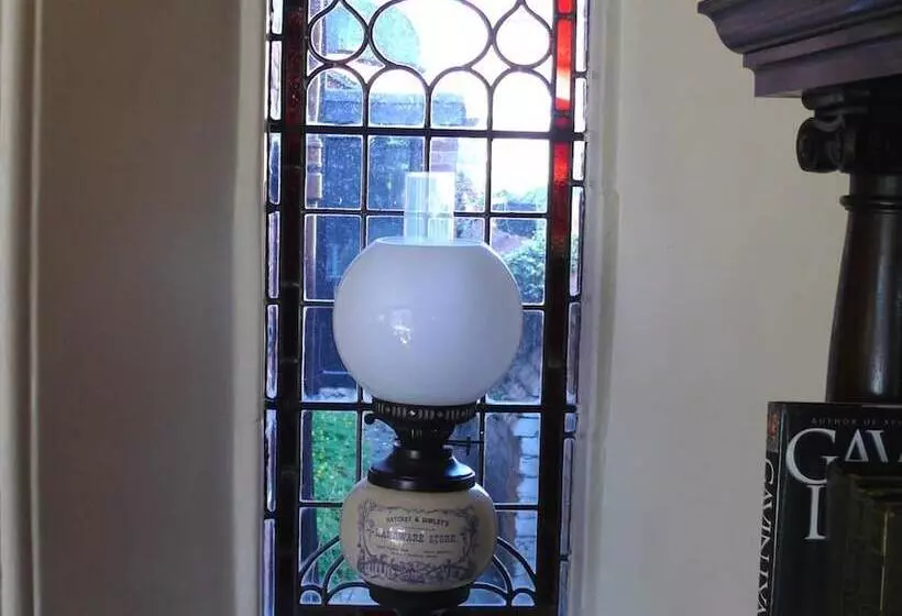 酒店 The Chester Court