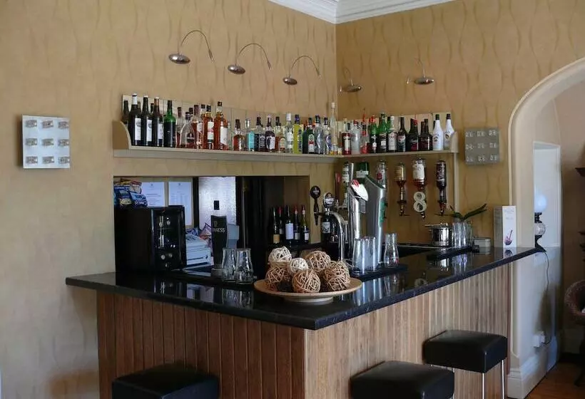 酒店 The Chester Court