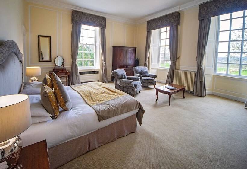 בית מלון כפרי Hintlesham Hall