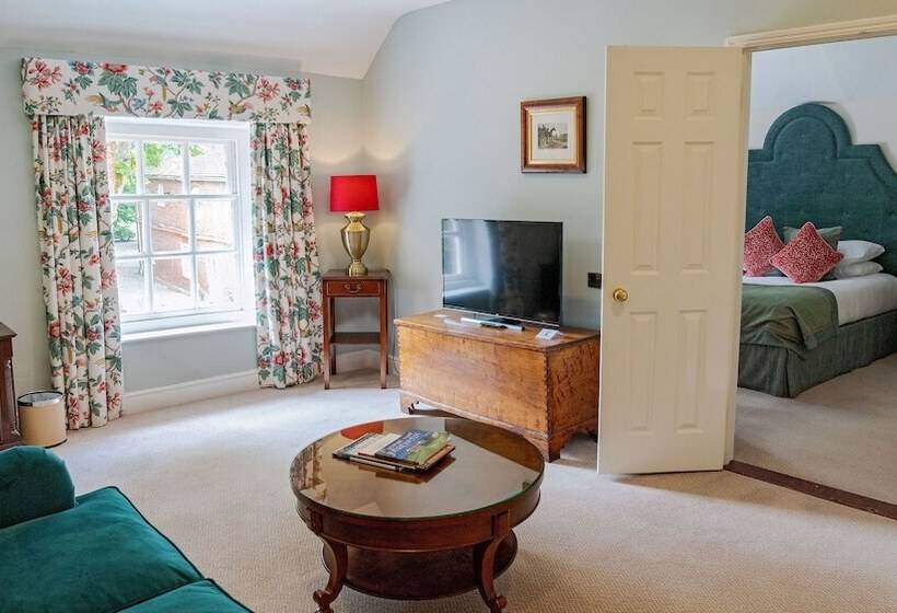 בית מלון כפרי Hintlesham Hall