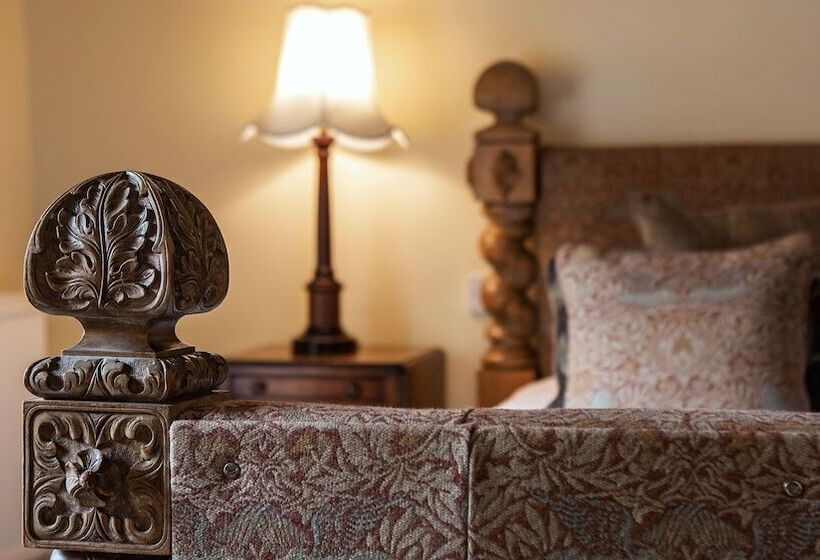 בית מלון כפרי Hintlesham Hall