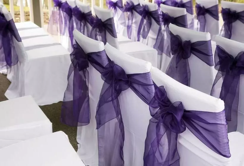 Hotel Hogarths Stone Manor