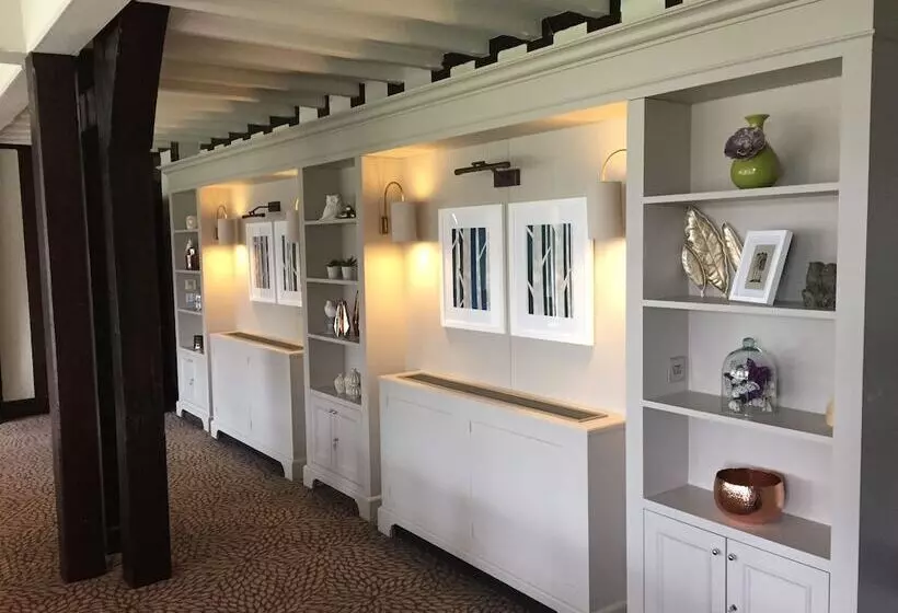 Hotel Hogarths Stone Manor