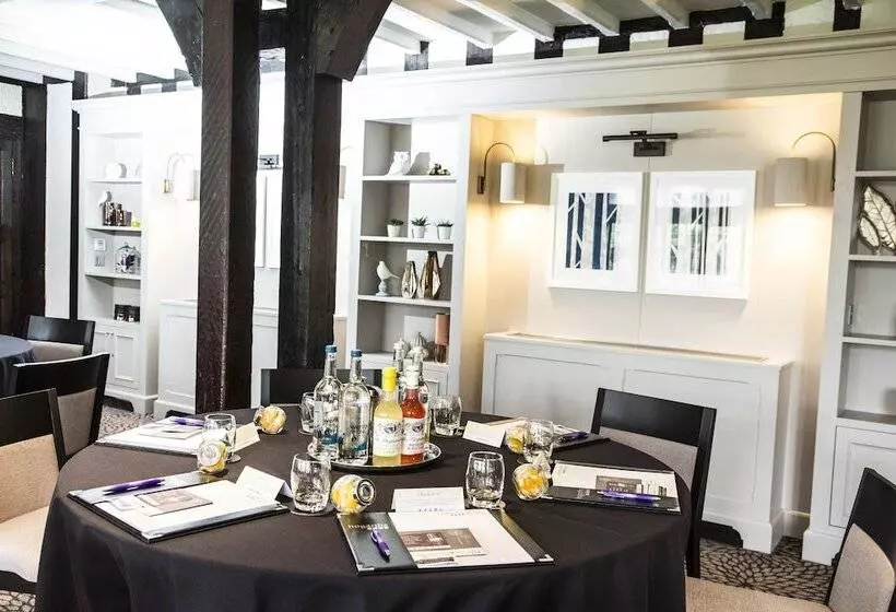 Hotel Hogarths Stone Manor