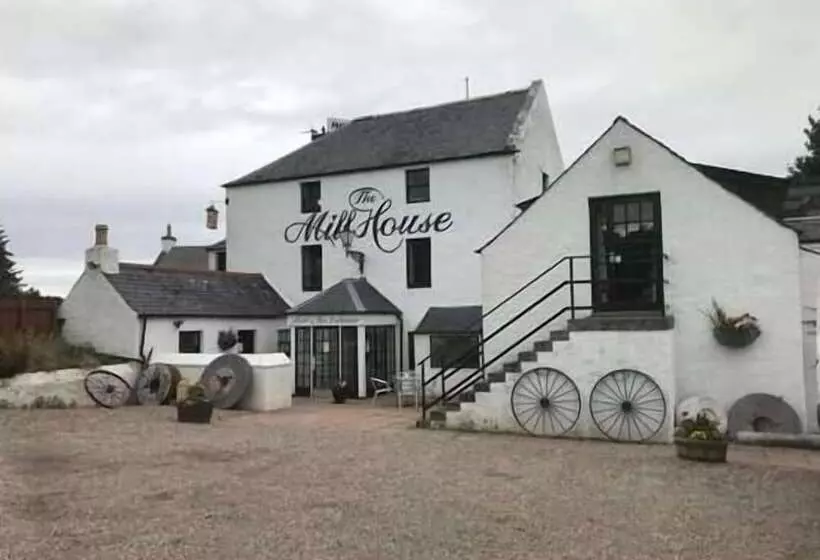 בית מלון כפרי The Mill House