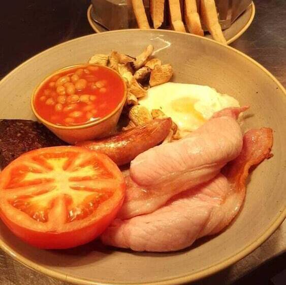 Отель Stamford Gate