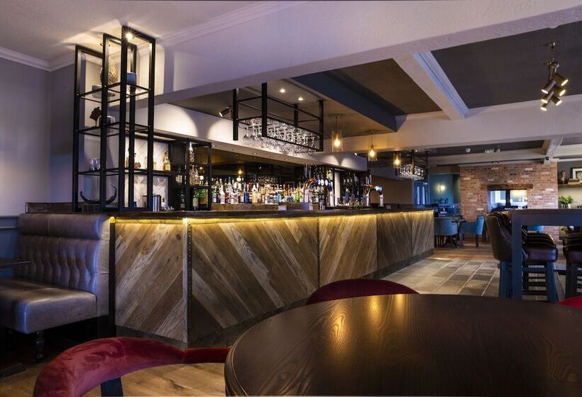 Отель Stamford Gate