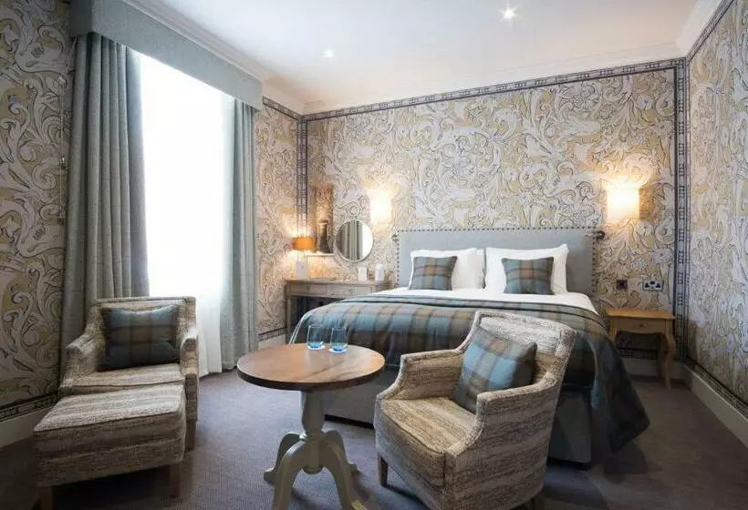 בית מלון כפרי The Beverley Arms