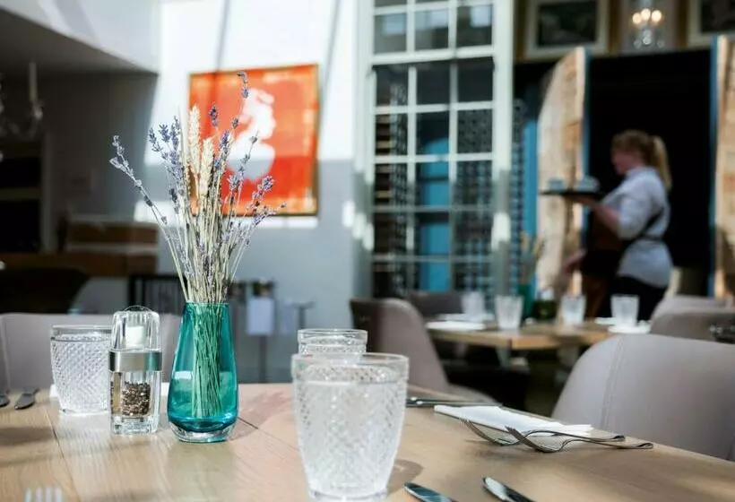 בית מלון כפרי The Beverley Arms