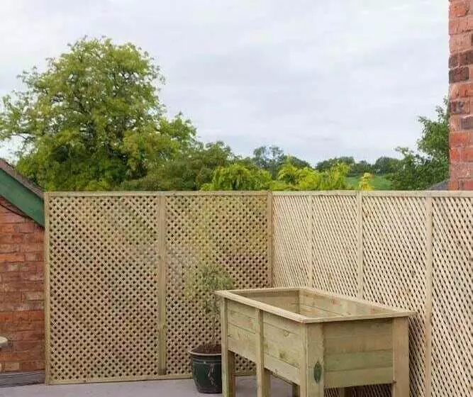 ホテル The Hanmer Arms