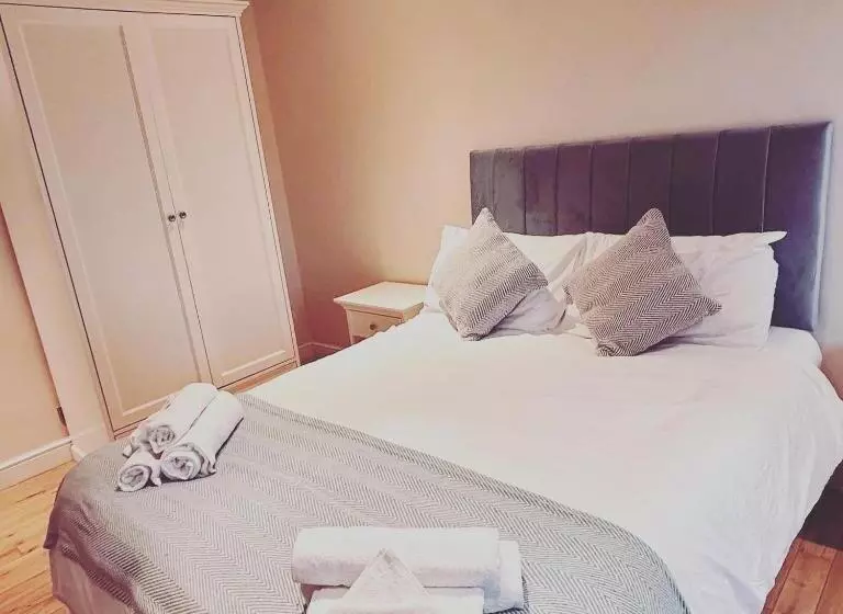 ホテル The Hanmer Arms