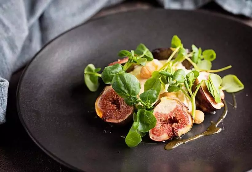 Отель Mount Pleasant