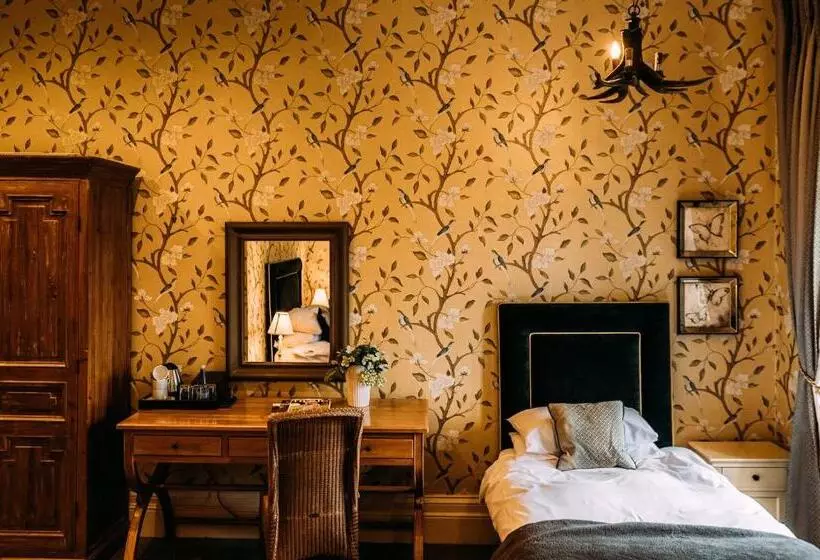 호텔 The Shireburn Arms