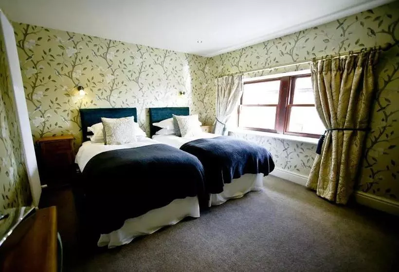 호텔 The Shireburn Arms