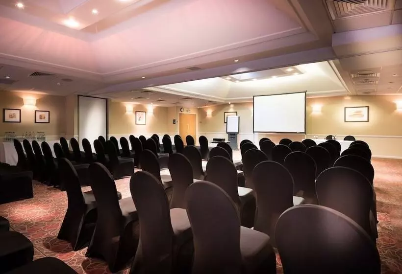 Westmead Hotel Bar & Restaurant