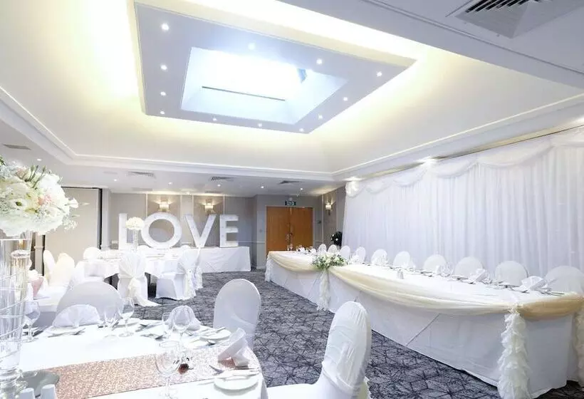 Westmead Hotel Bar & Restaurant