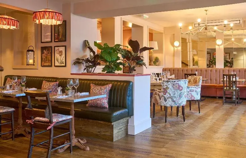 Hotel The White Horse