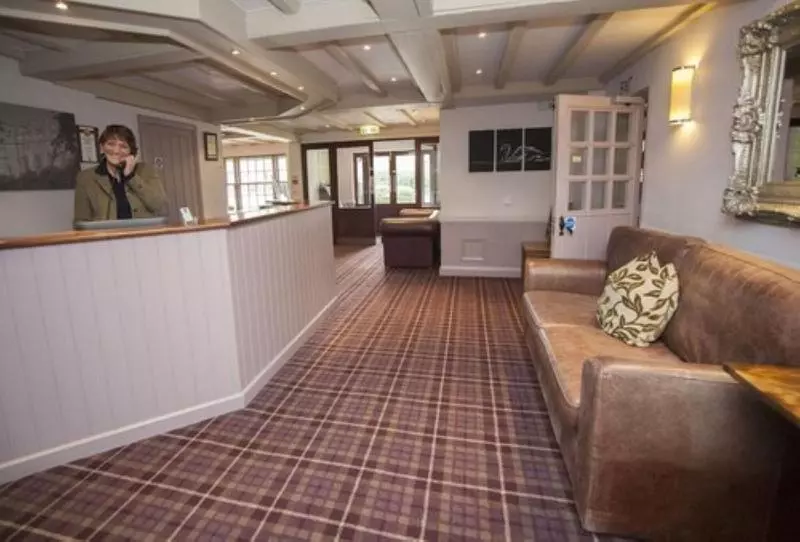 호텔 The White Swan