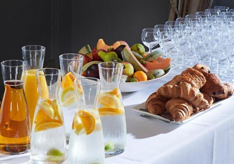 فندق The White Swan